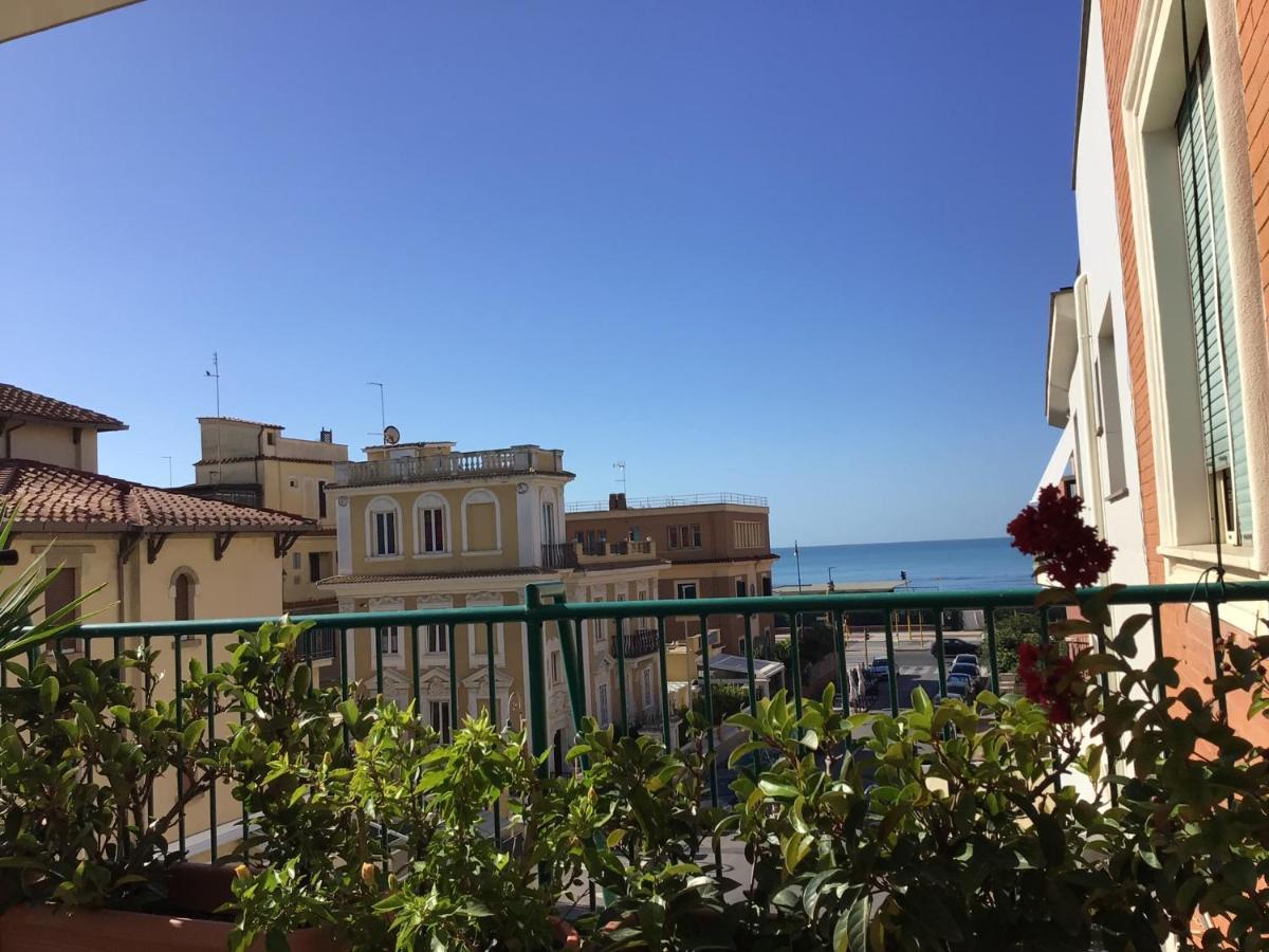 Ostia Bed And Beach Extérieur photo